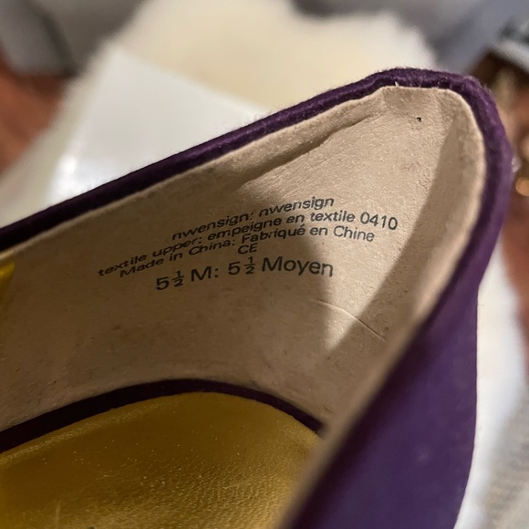 Satin Nine West heels - Picture 7 of 8